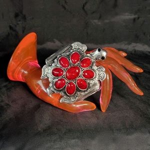 Fashion Jewelry Silver Turtle Stone Cuff Bracelet Silver-Tone Statement Piece
